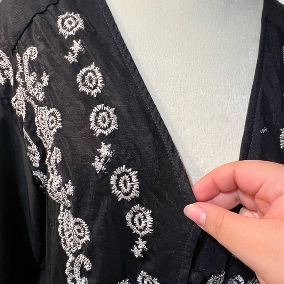 - Embroidered Mesh Peplum Top - Picture 5 of 12